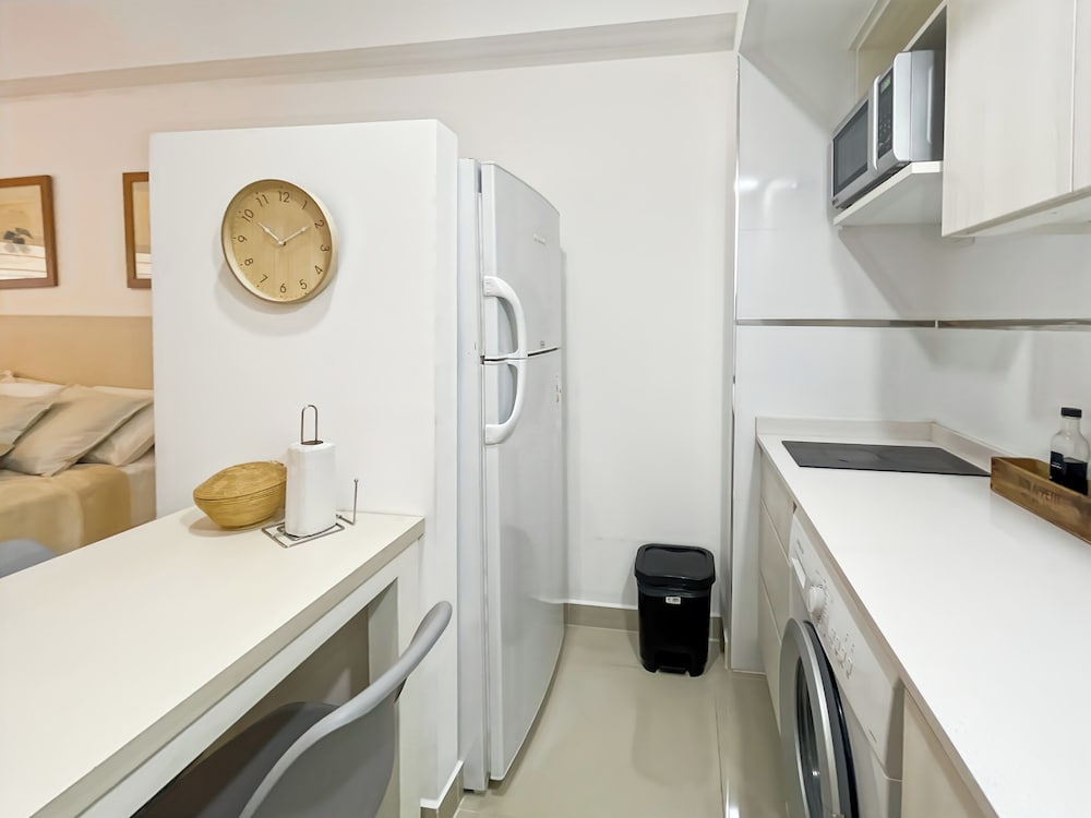 Ayres Suites Moreno