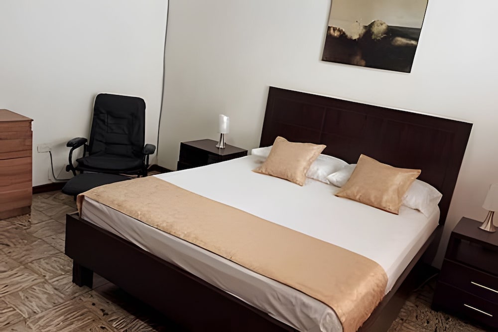 201 Apartamento Completo Rers en Versalles 3 Habitaciones - Cali Tower Suites & Lofts