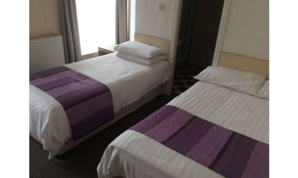 Clon Ross Guesthouse