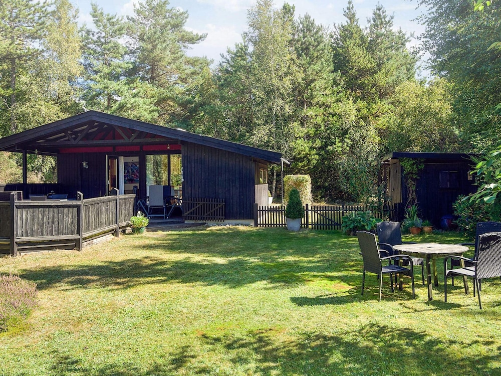 6 Person Holiday Home in Hojby