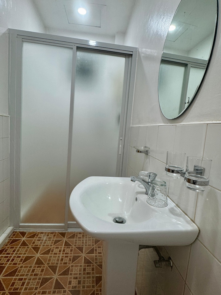 Ocean Breeze Inn Boracay