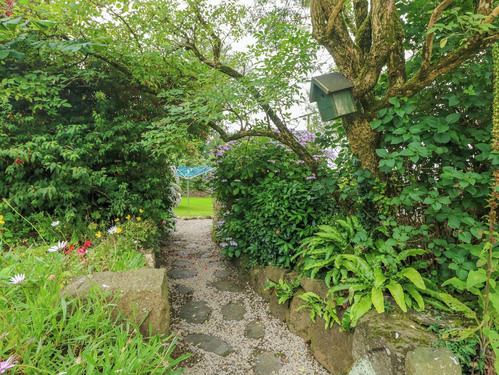 2 Summerhill