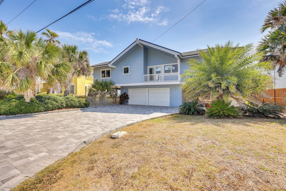 Oceanfront Ponte Vedra Beach Home w/ Deck & Views!