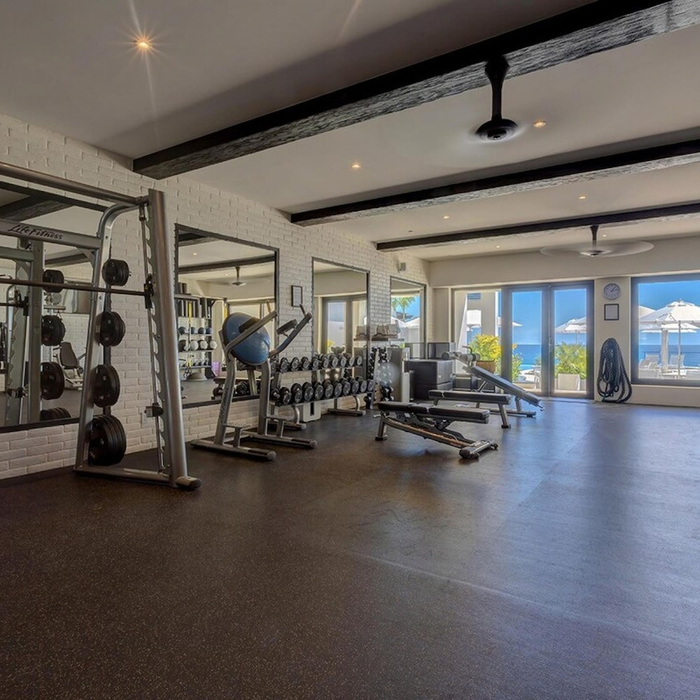 Oceanfront 2bd Penthouse