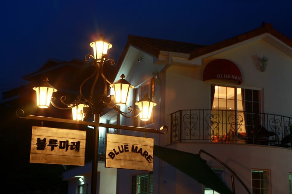 Namhae Bluemare Pension