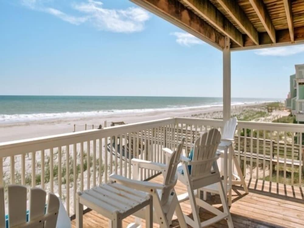 Sweet N Salty 3 Bedroom Townhouse