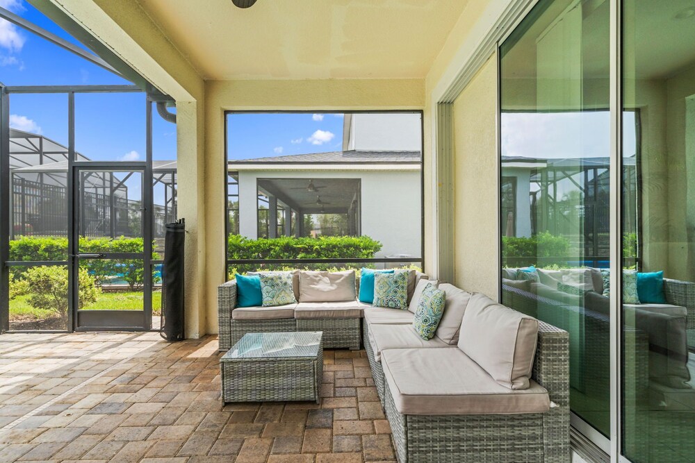 9014 Sunshine Ridge Loop