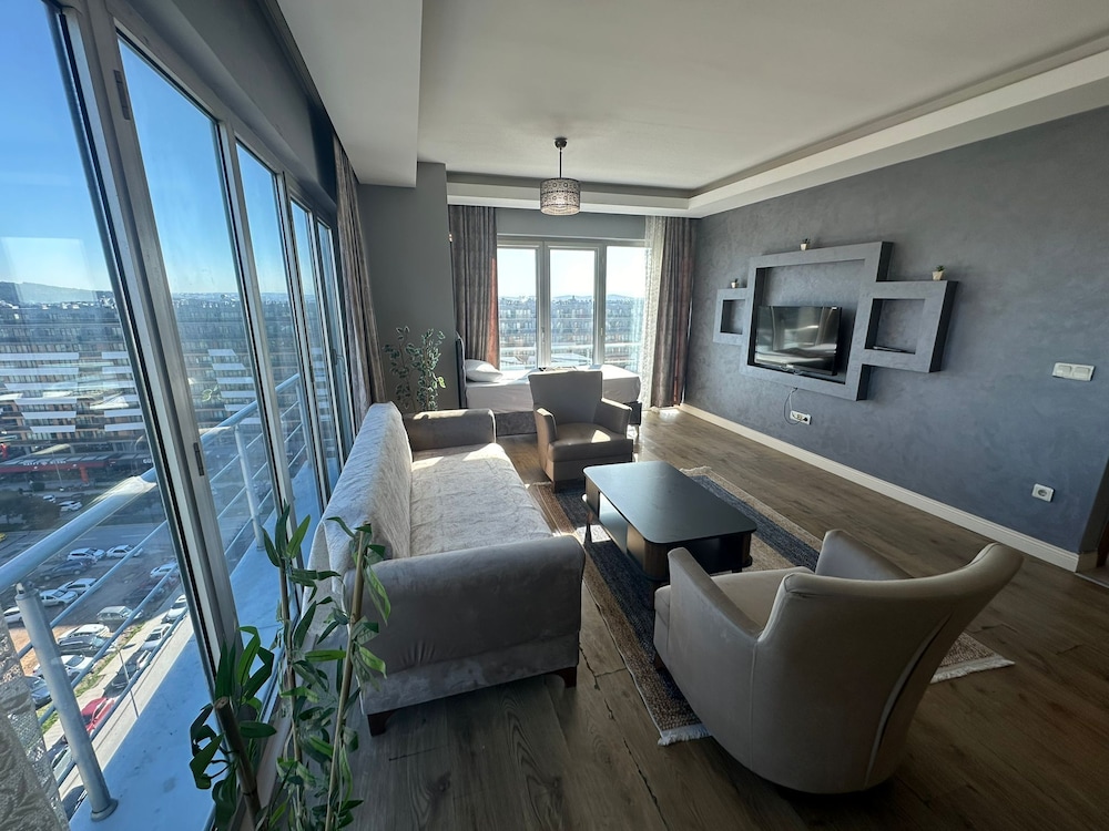 My Suites Hotel