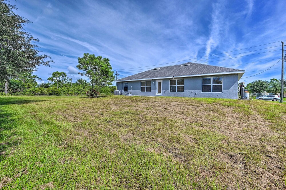 Ranch-style Lehigh Acres House With Big Backyard! view 5