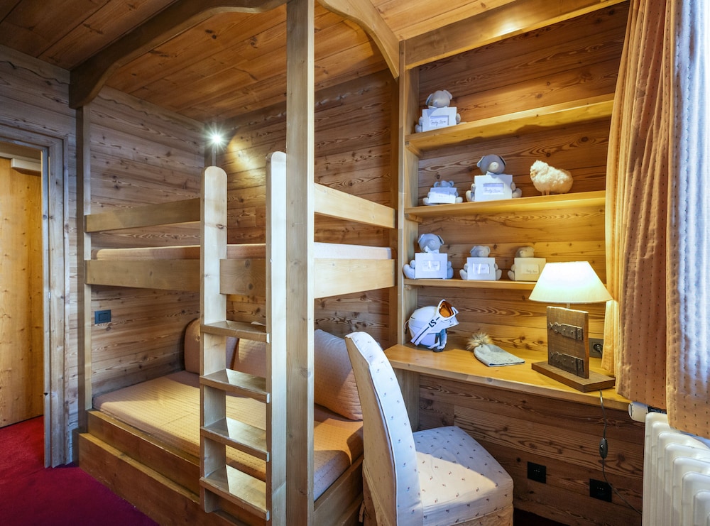 Huez Vacations - Hotel Au Chamois d'Or by Les Etincelles - Property Image 62