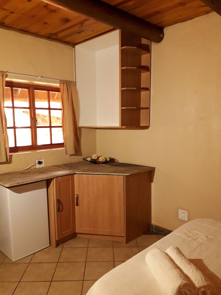 African Explorer Private Game Lodge