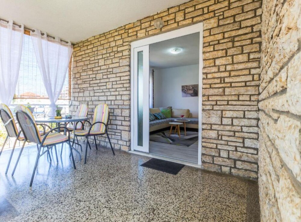 Charming Zadar Apartment Near Old Town With Convenient Access to Beaches