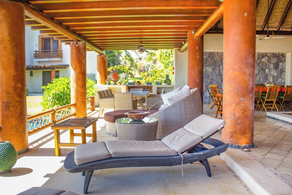 Casa Irekua Luxury beachfront retreat
