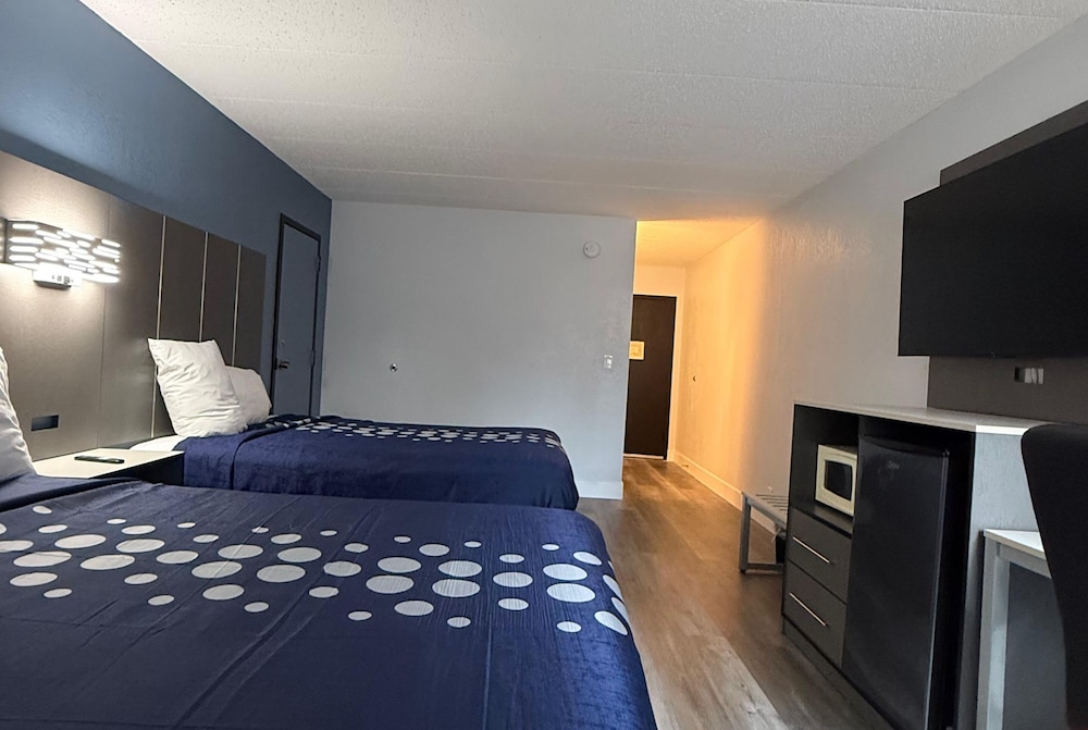 Coratel Inn and Suites La Crosse