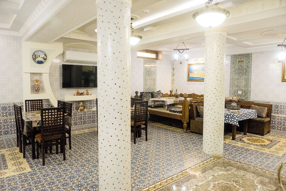 Durdona Guest House