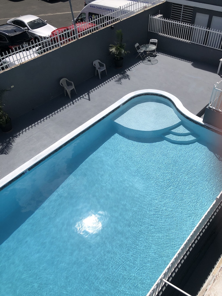 Renovated Posada Studio Apartment at Isla Verde