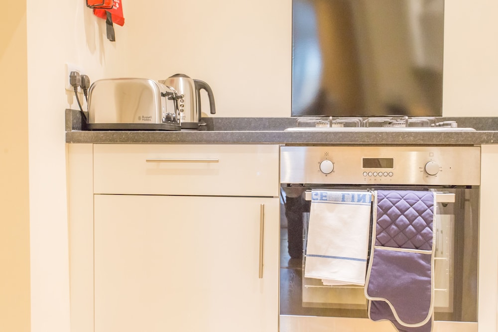 Oxford Vacations - Razia Apartments - Property Image 90