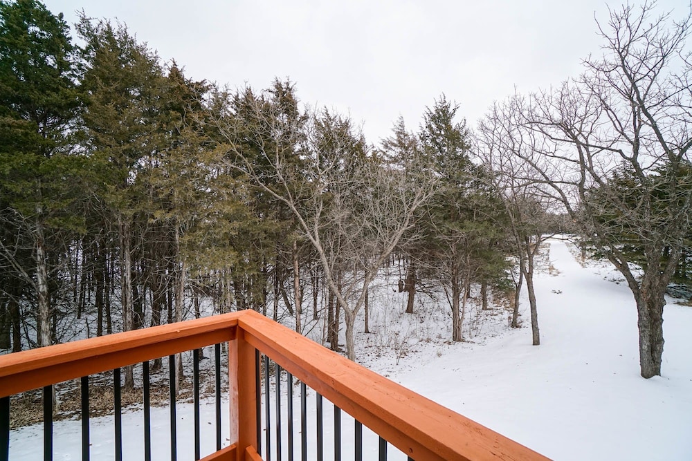 Acorns Resort