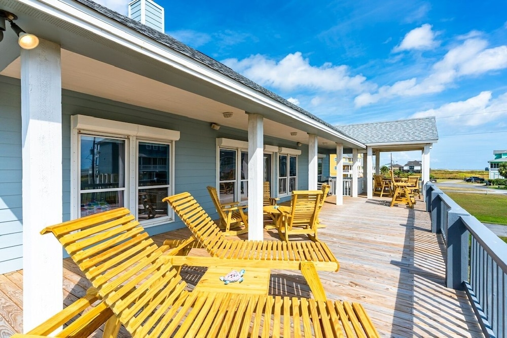 Happy Hours 4 Bedroom Home