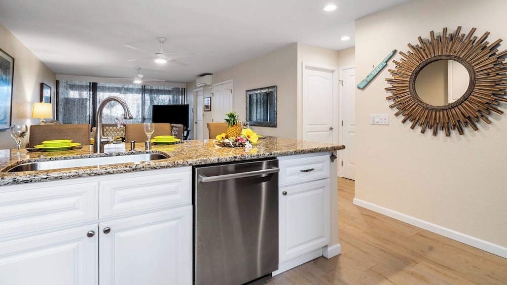 No Stairs - AC - Fantastic Ocean & Golf Course Views! -vrkcv