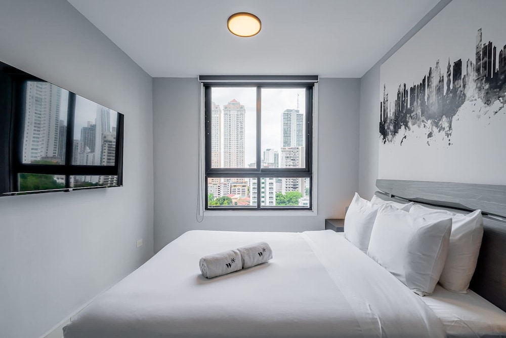 w Situated 1BR w Beautiful View in Calle 50
