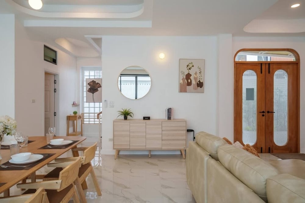Ayas Retreat - Muji Ekkamai Pool Villa With 4 Bedrooms