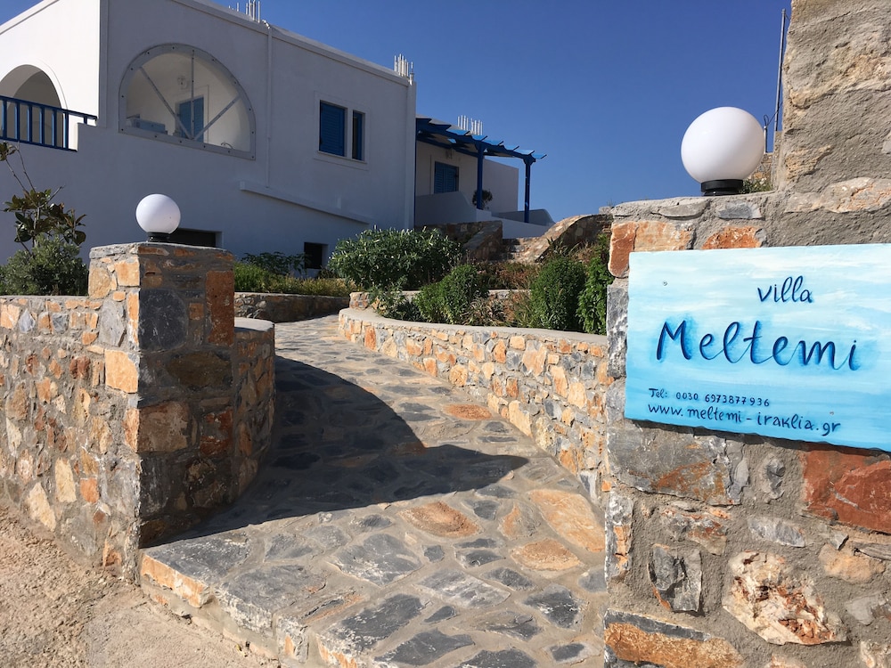 Villa Meltemi view 4