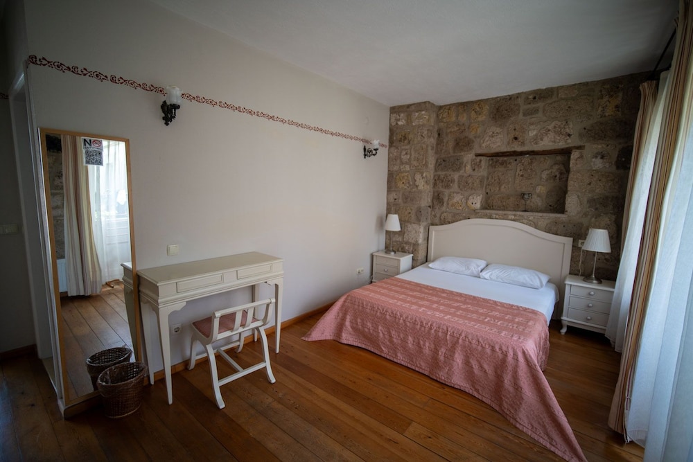 Alacati Otel Masala - Image 5