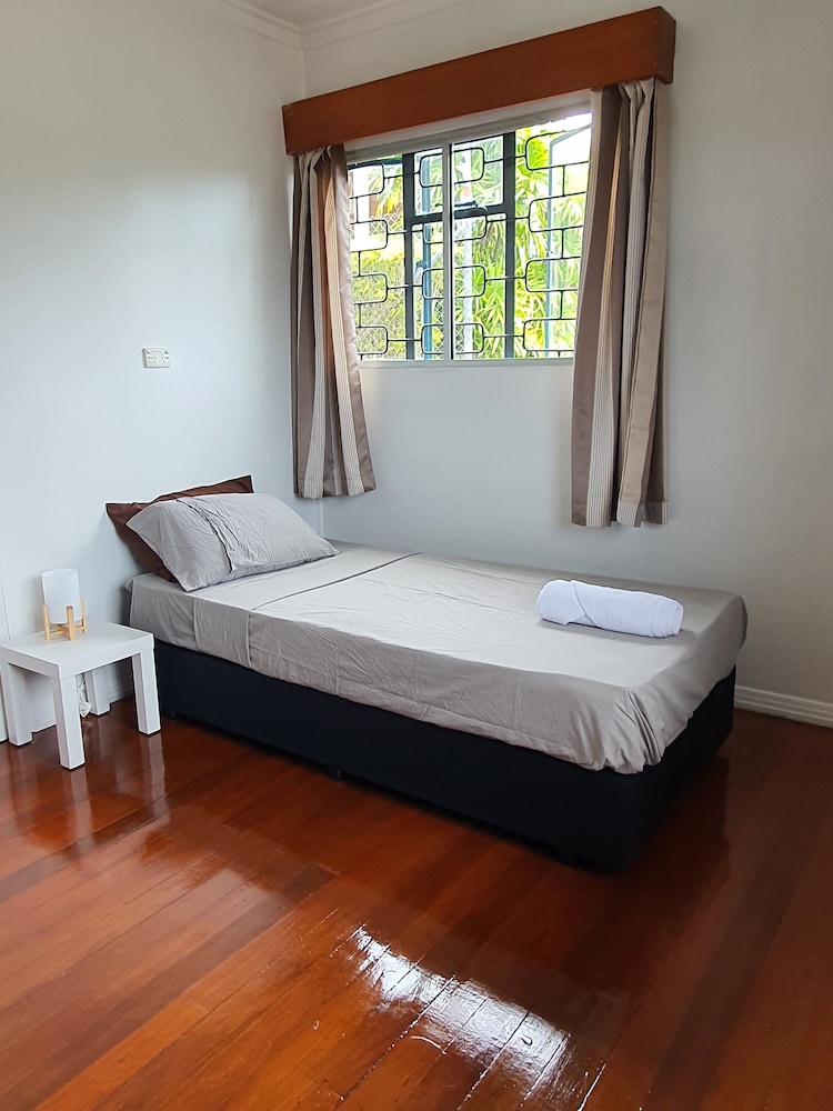 Axis Apartments