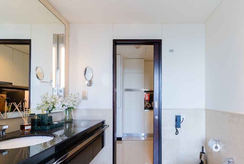 Amazing Studio, Address Marina. photo 5