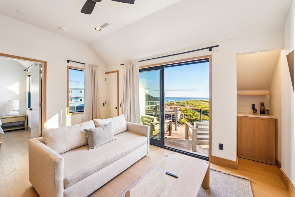 Offshore Residences