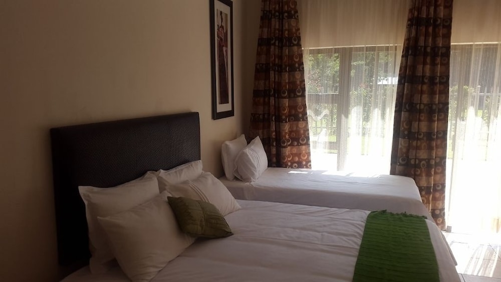 Ikaze Guest Lodge