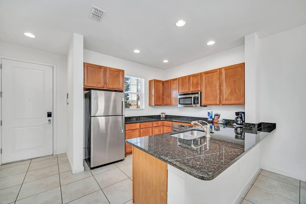 Regal Oaks 2bed Vacation Home in Kissimmee