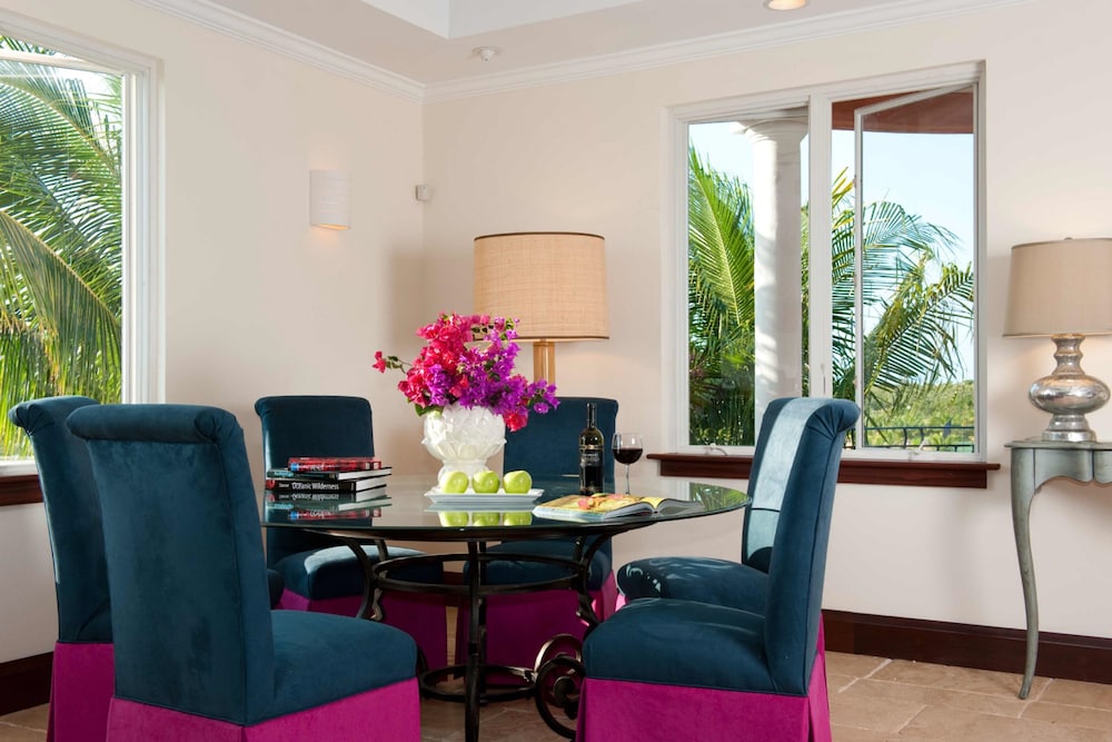 Villa La Percha With 4 Bedrooms and 4 5 Bathrooms