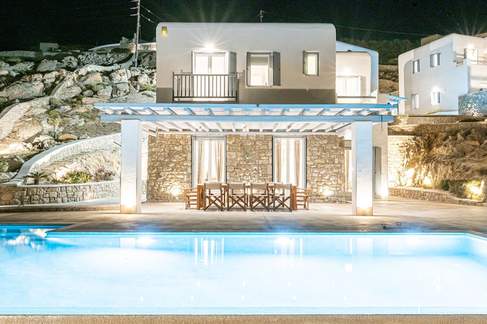 Carpe Diem Villas Mykonos - Heated Pool