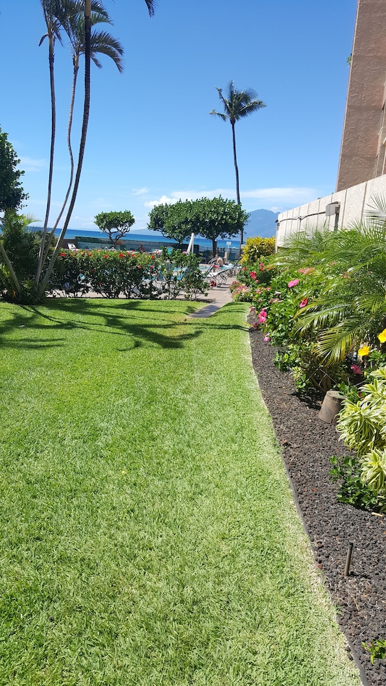 Royal Kahana Resort by rkmaui