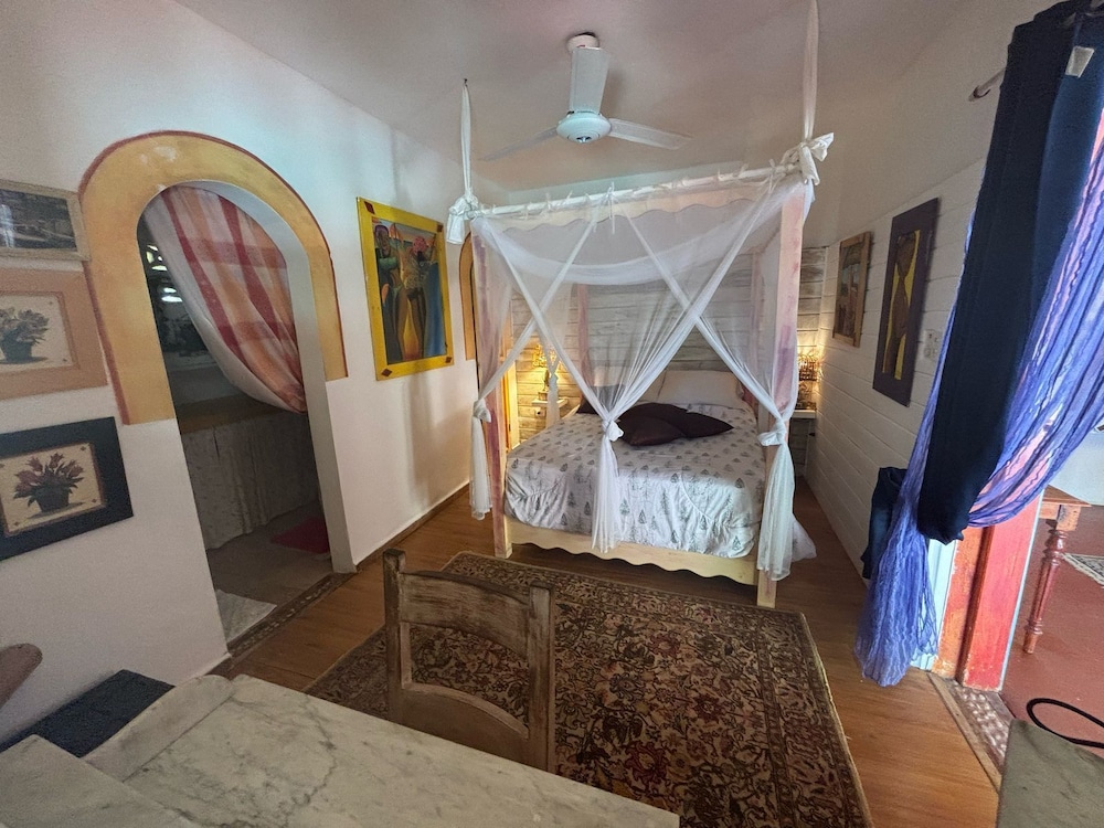Casita Alegria