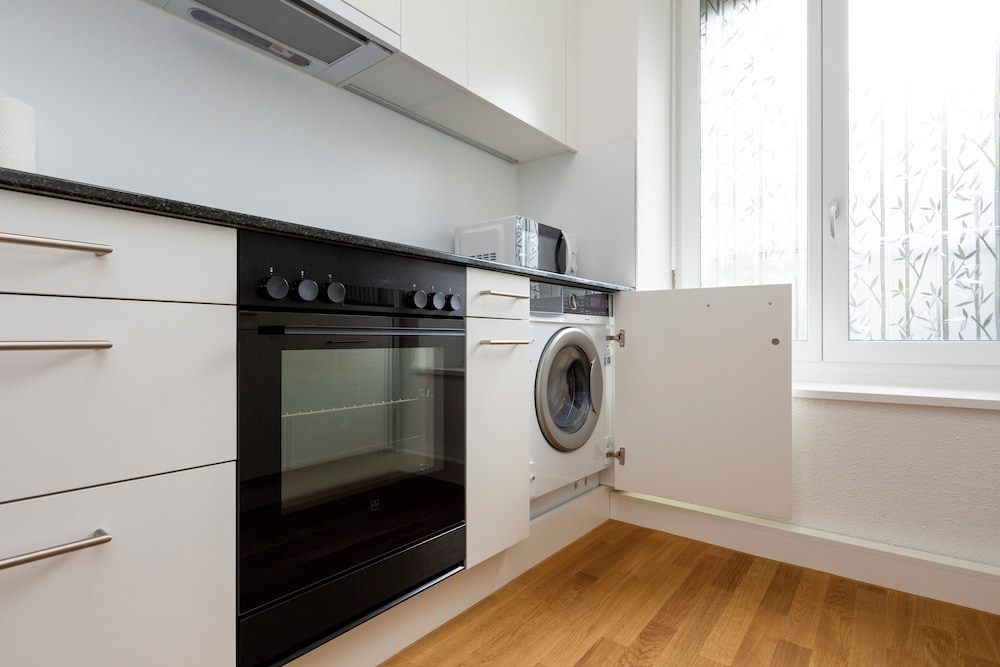 KAYA Zurich Elisabethenstrasse