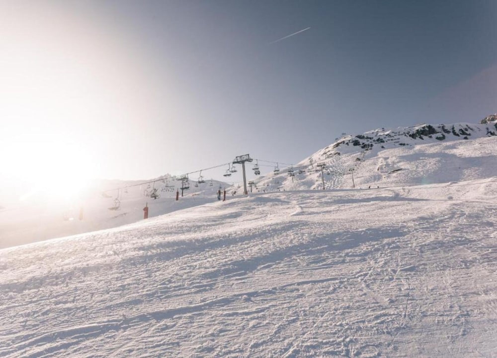 Nice Apartment Near the Center of Val Thorens