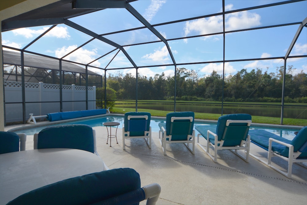 4648 5- Bdrm'slake Views Facing Poolwater View - Image 5