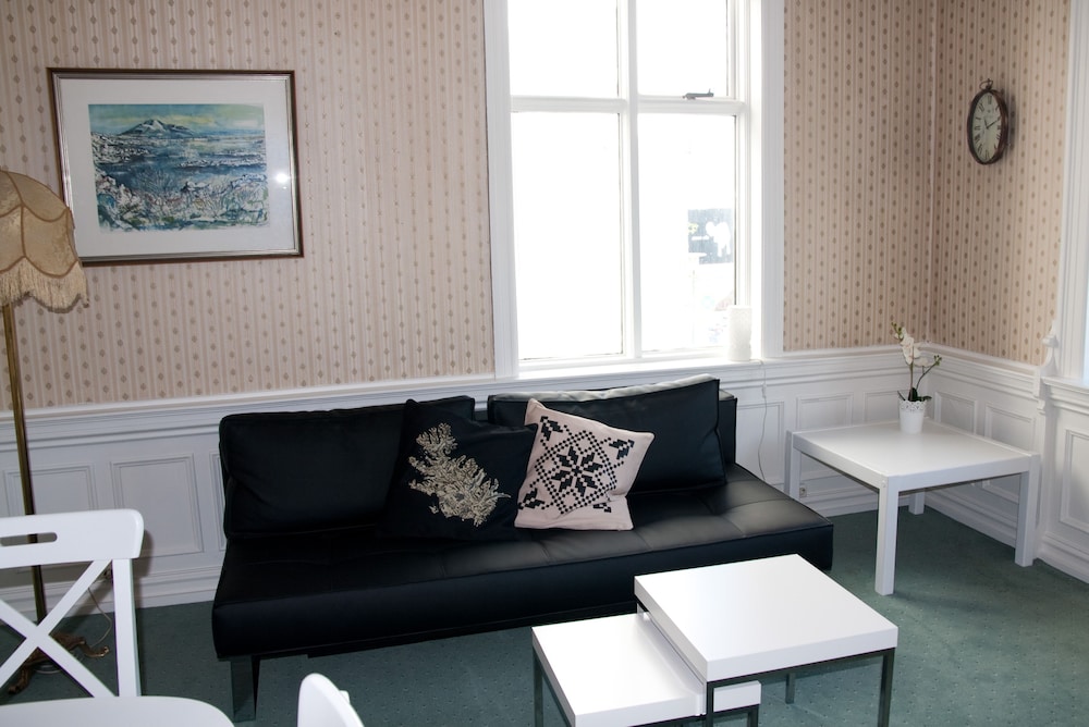 Centerspot Apartments