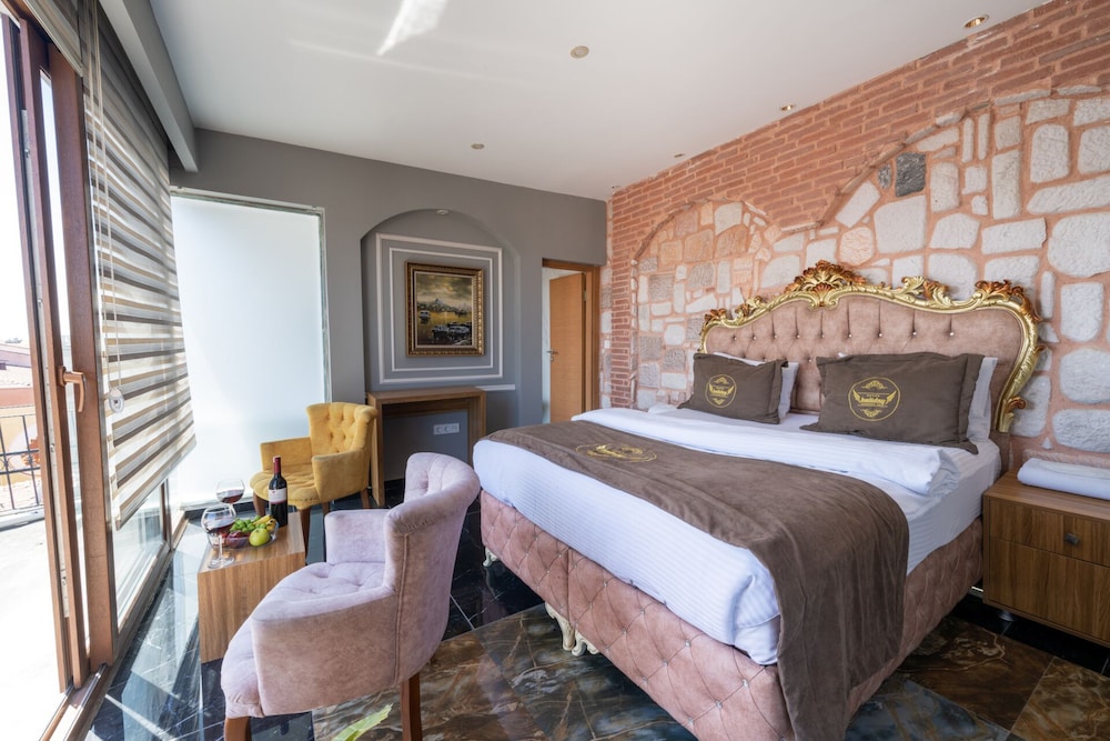 Holiday Business Otel - Image 24