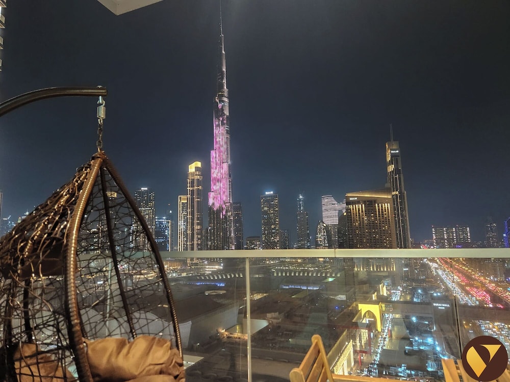Vogue Downtown Vida Res near BurjKhalifa