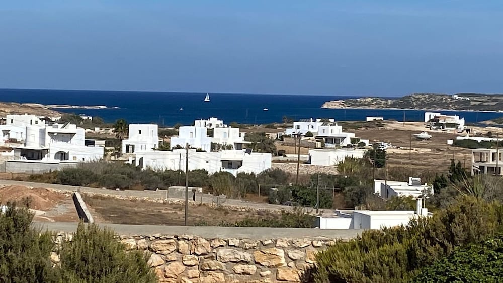 Divers Cycladic House Paros