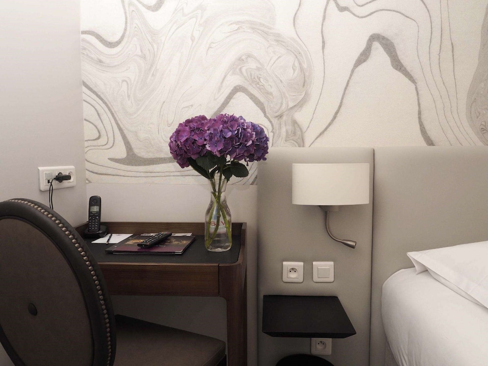 Hotel Queen Mary Paris 2