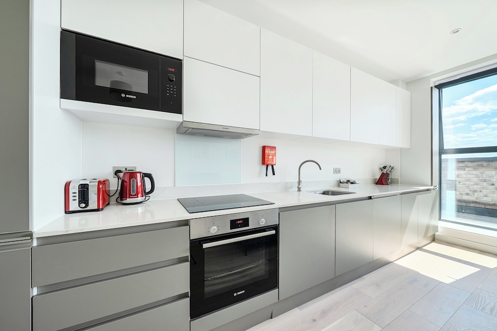 Roomspace Apartments -Caroline Street