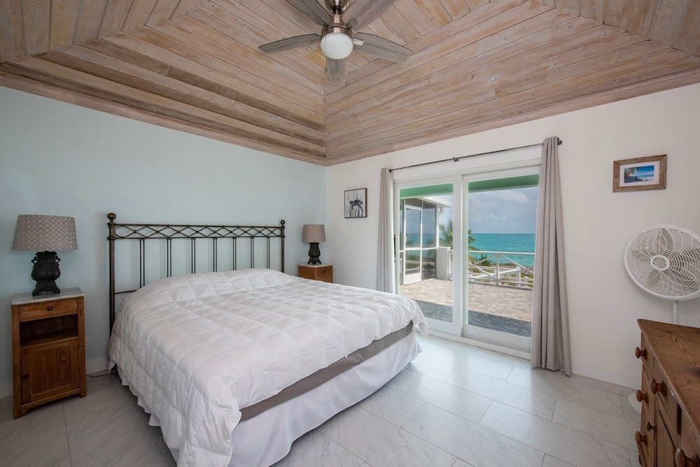 Ware-a-dise - Newly Remodeled Home On Calm Caribbean 3 Bedroom Home