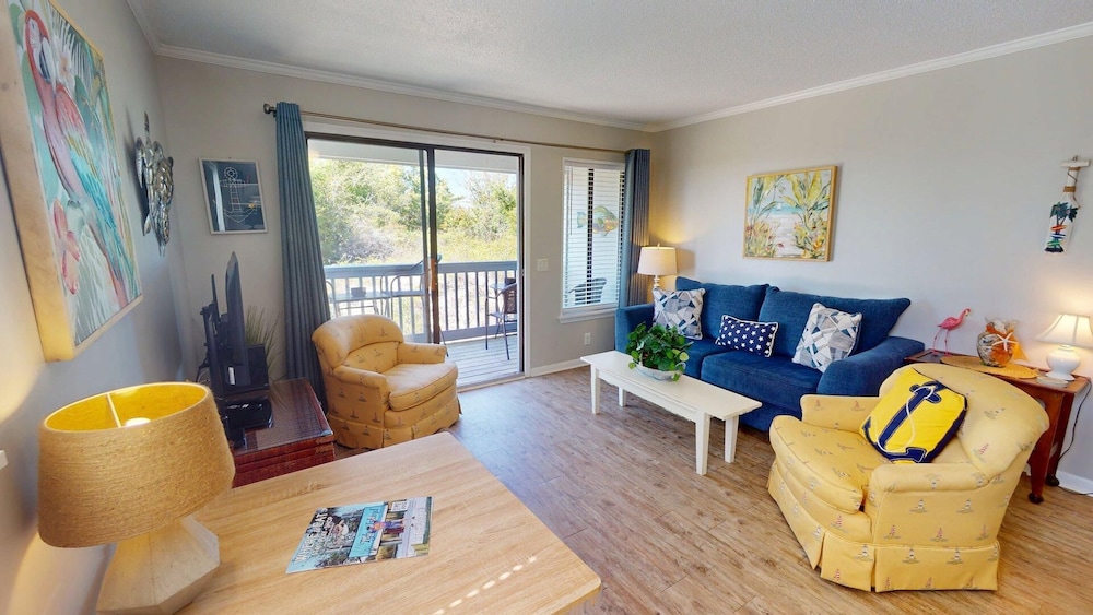 Beach Racquet B by Tybee Vacation Rentals