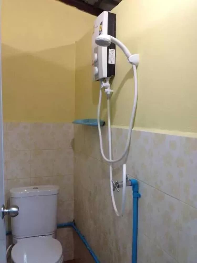 Seventeen Hostel