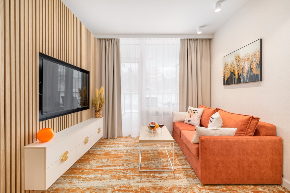 Bel Mare Apartments by Renters view 3